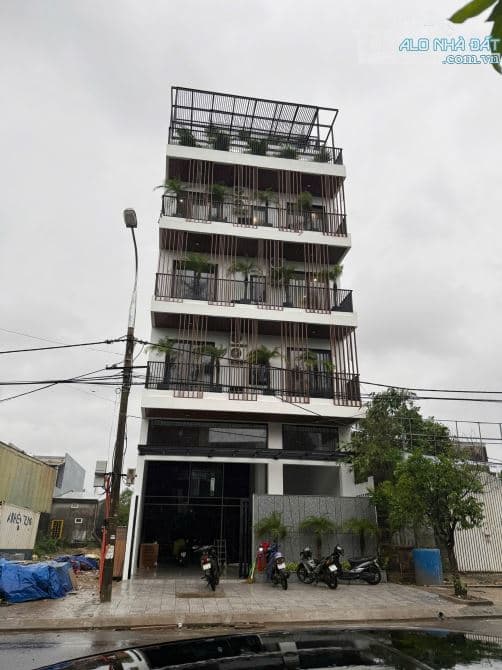 Toà căn hộ Cao cấp 7 tầng dòng tiền 210tr/tháng nhỉnh 30 tỷ đường lớn 11m