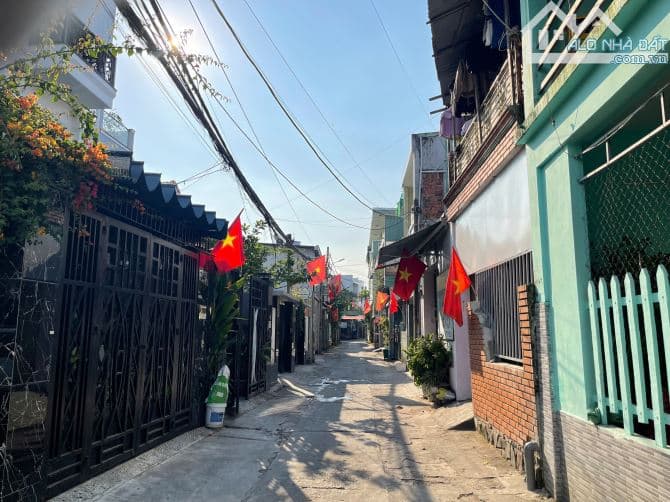 Nhà C4 kiệt OTO thông đường Tô Hiệu, diện tích 115m2, giá 4.79 tỷ