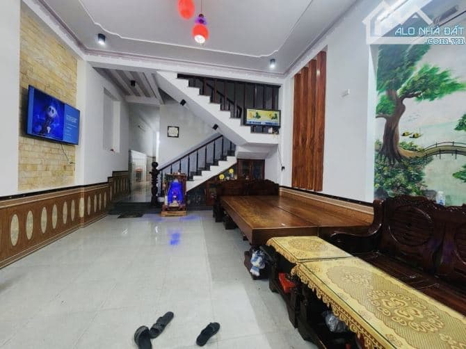 Bán nhà 2 tầng ven sông Thăng Long, Cẩm Lệ, Đà Nẵng - 106m² - 6.85 tỷ