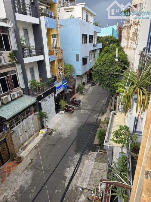 Nhà mặt tiền Bàu Cát 2, 70m2, 4 tầng, sổ vuông
