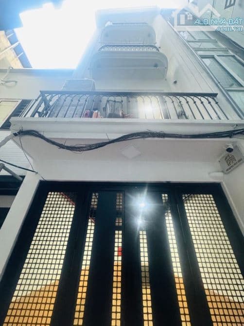 Bán nhà phố Tây Sơn, Đống Đa, diện tích 40m², 6 tầng