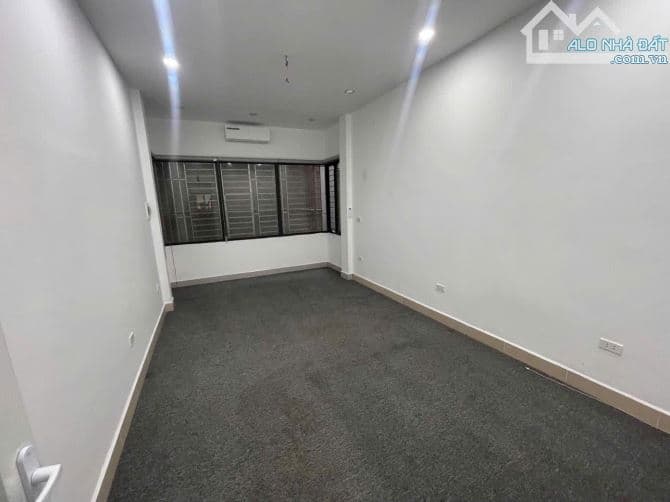 Cho thuê nhà riêng ngõ 48 Thái Hà, Đống Đa 35m 4 Tầng 4PN