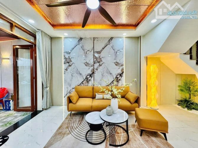 Bán nhà 1 trệt 2 lầu, 60m2, 3PN, Phú Nhuận, giá 3 tỷ 220