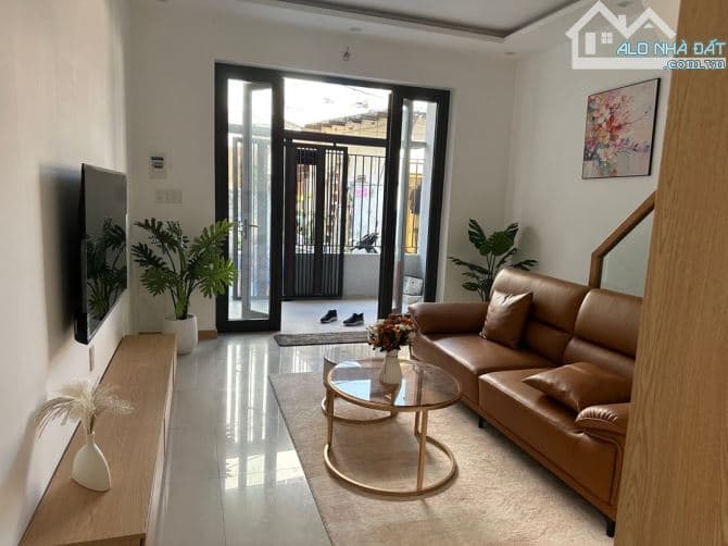 Nhà 62 m2 kiệt Ô Tô Núi Thành, Đà Nẵng, giá 4,6 tỷ
