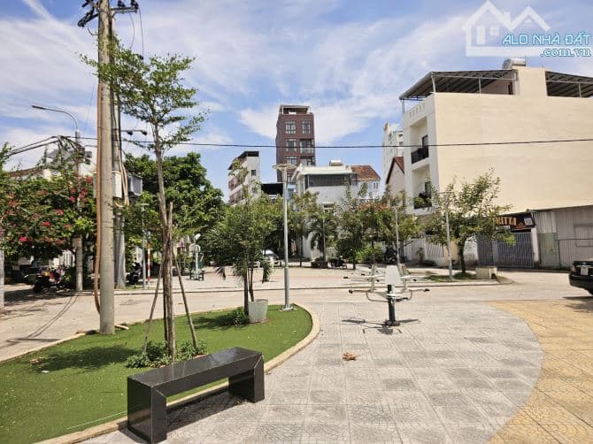 Bán nhà đất kiệt Hồ Xuân Hương 204m2 gần biển 500m