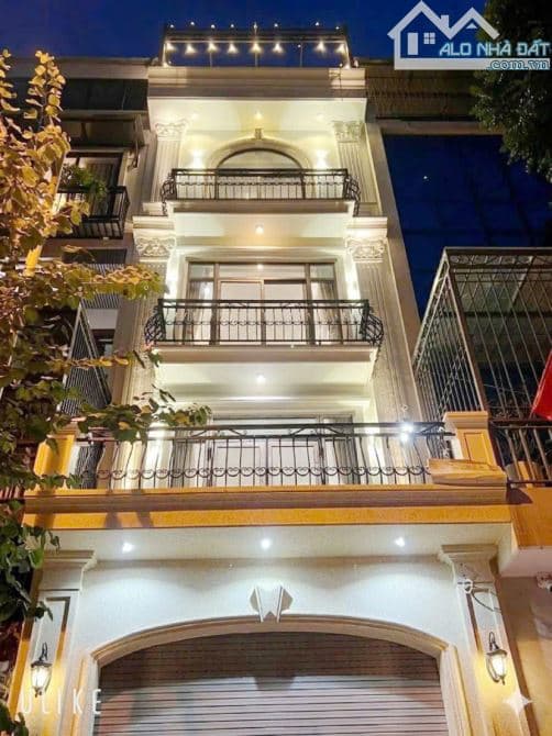 Nhà đẹp Văn Phú Hà Đông, kinh doanh, thang máy, 65m2 – 6t