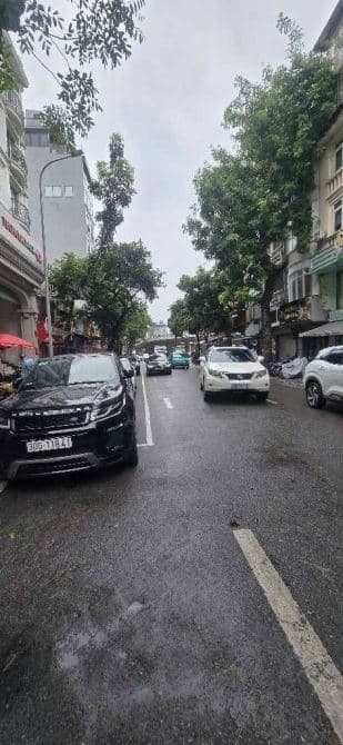 Bán nhà phố cổ Nguyễn Hữu Huân, Hoàn Kiếm, Hà Nội, 5 tầng, 55m2, giá 27 tỷ