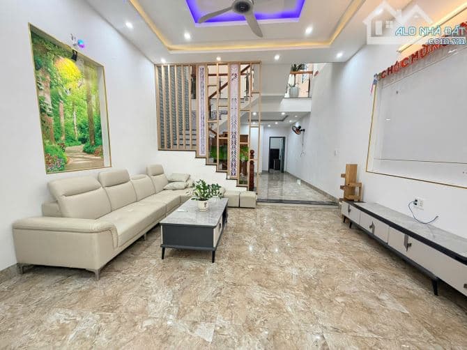 Nhà mặt tiền Phạm Xuân Ẩn, Khu VIP Hòa Xuân – Vừa ở vừa giữ tiền