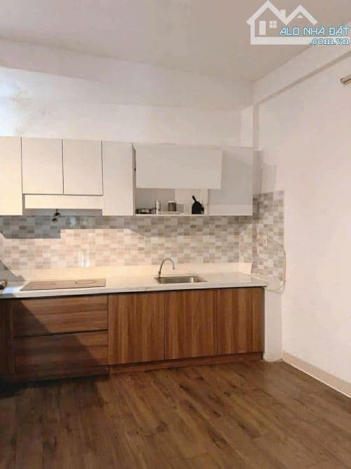 Nhà 4 tầng mặt tiền Đống Đa - Hải Châu, Đà Nẵng