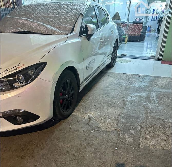 Mặt tiền đường Phạm Vấn- Quận Tân Phú 84m2- Xe hơi đậu cửa