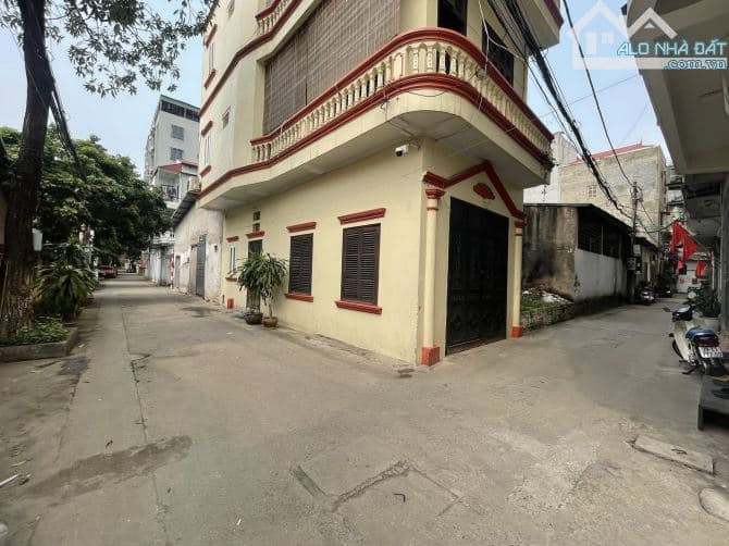 BÁN ĐẤT LÊ VĂN HIẾN BẮC TỪ LIÊM DT 50M MT 5M NGÕ THÔNG Ô TÔ XÂY TÒA XÂY Ở VIP GIÁ 11 TỶ